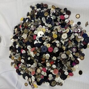 Large 3+ Pound Lot Vintage Mixed Decorative Collectible All Types/Styles Buttons